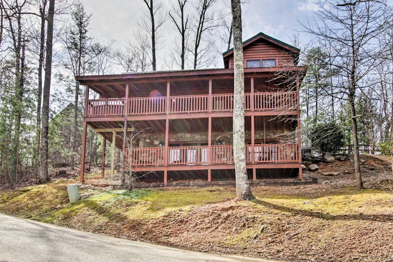 Mountain With Grill And Pool Table! Holiday home *