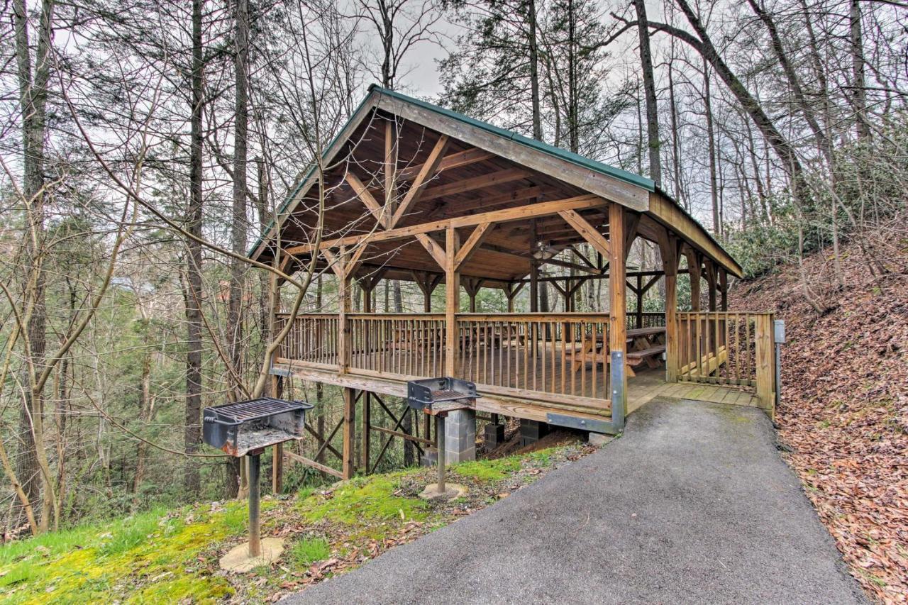 Two Hearts Cabin With Hot Tub, Amenities Holiday home