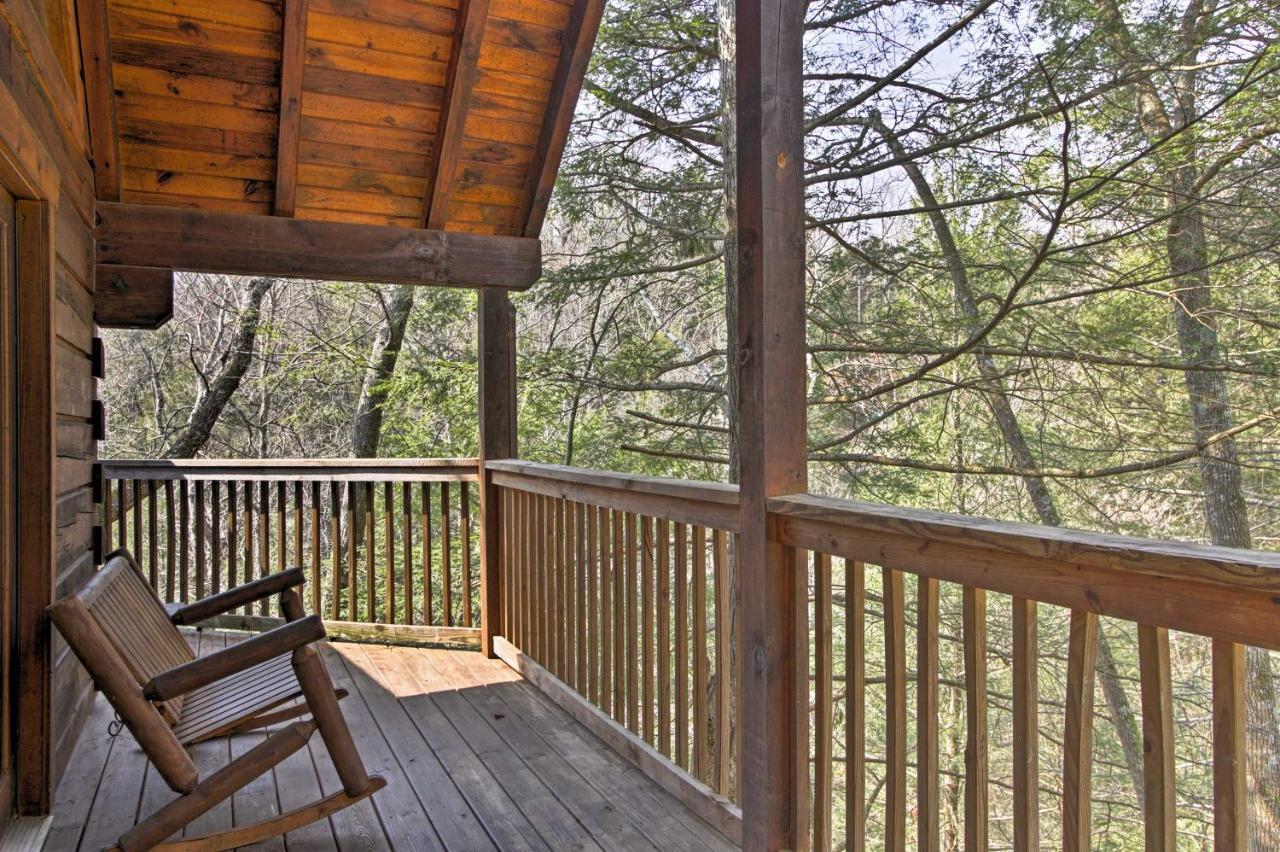 Holiday home Two Hearts Cabin With Hot Tub, Amenities Gatlinburg