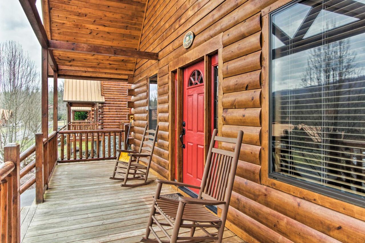 With Pool By National Park! * Gatlinburg