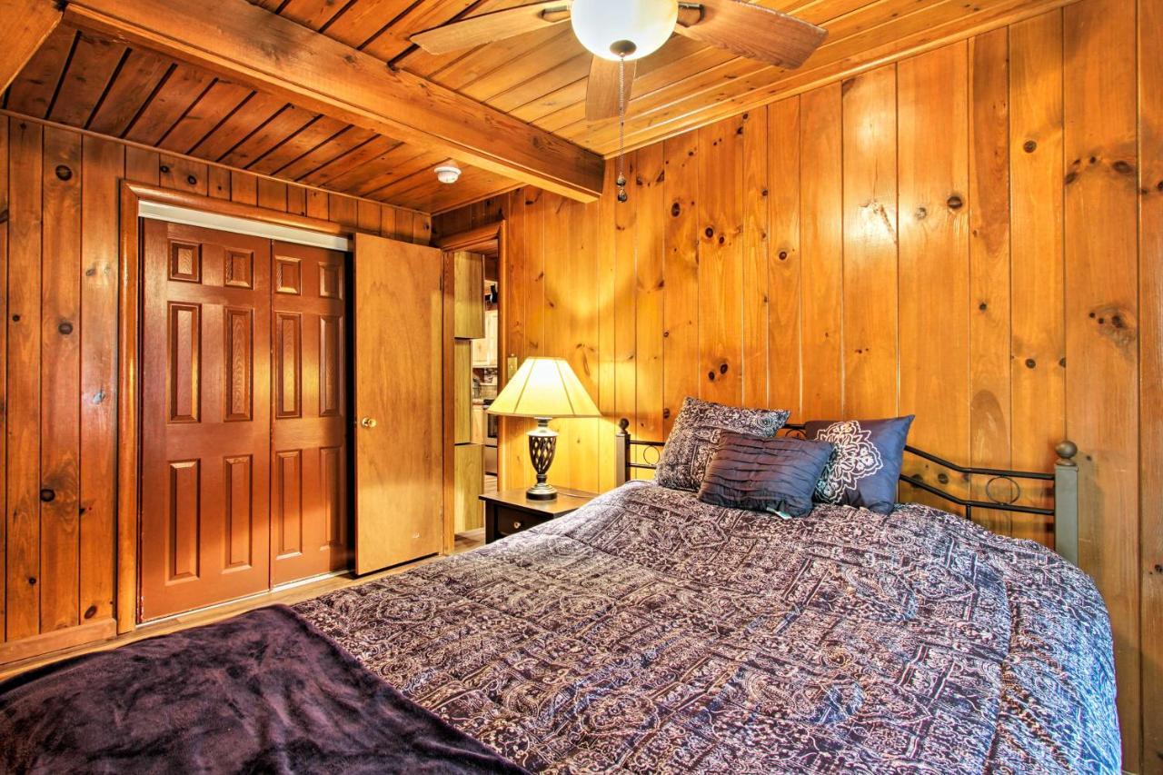 Wooded Mtn Chalet With Loft 2 Mi To Ober Gatlinburg! Holiday home *