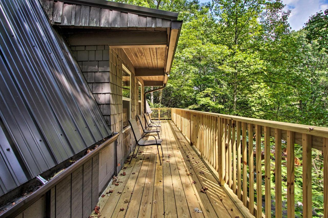 Wooded Mtn Chalet With Loft 2 Mi To Ober Gatlinburg! Holiday home *
