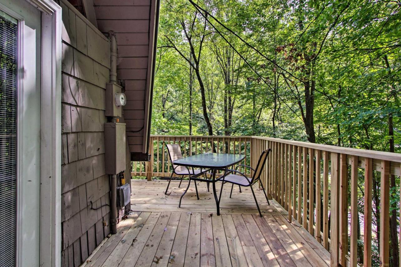 Wooded Mtn Chalet With Loft 2 Mi To Ober Gatlinburg! Holiday home *