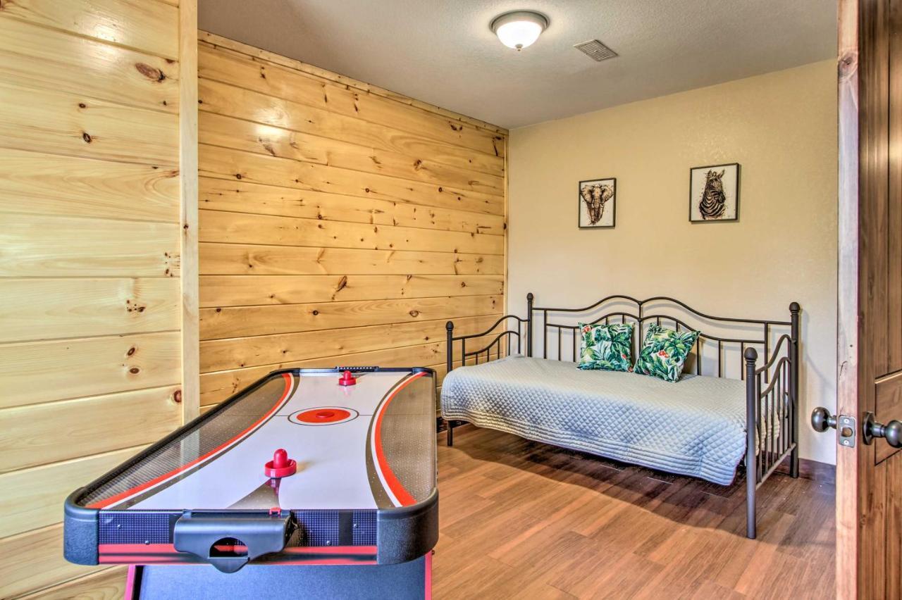 Holiday home Mountain-view With Private Hot Tub! *