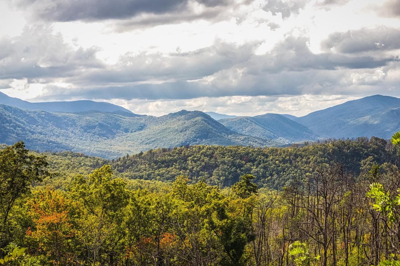 One Fine Day Gatlinburg