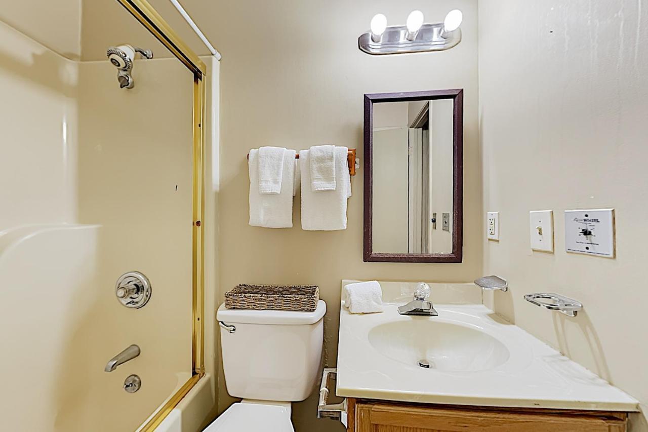 Holiday home Roundette Cabin *