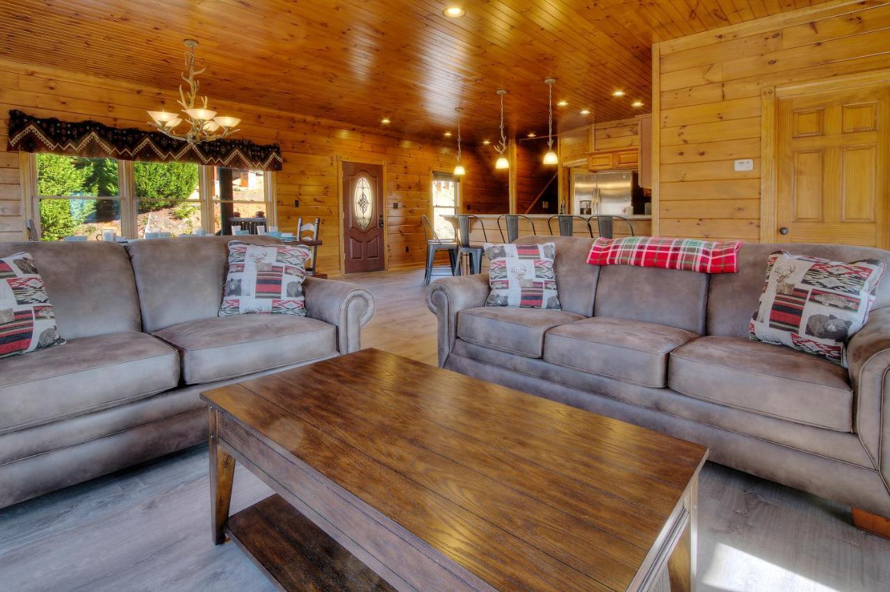 Smoky Mountain Views Holiday home