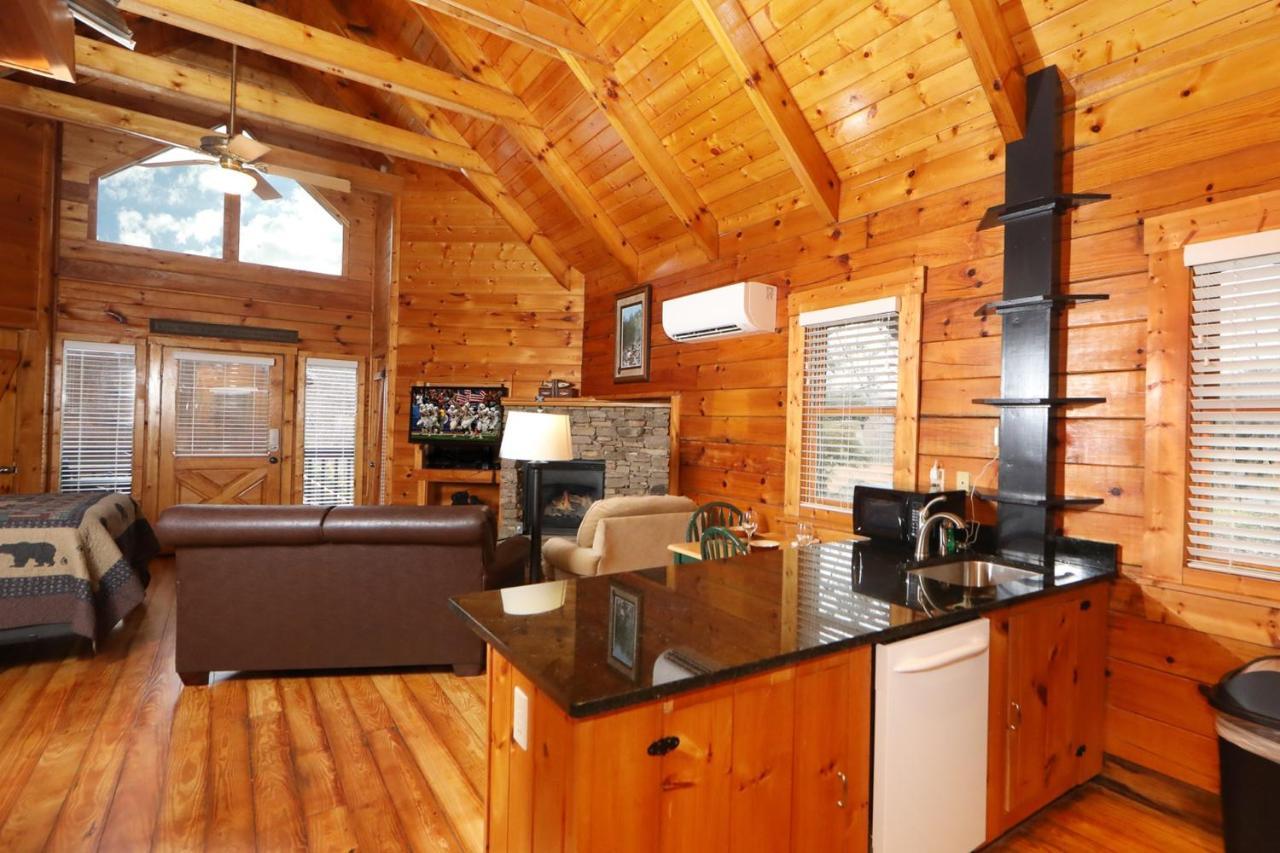 Holiday home The Cuddle Hut *