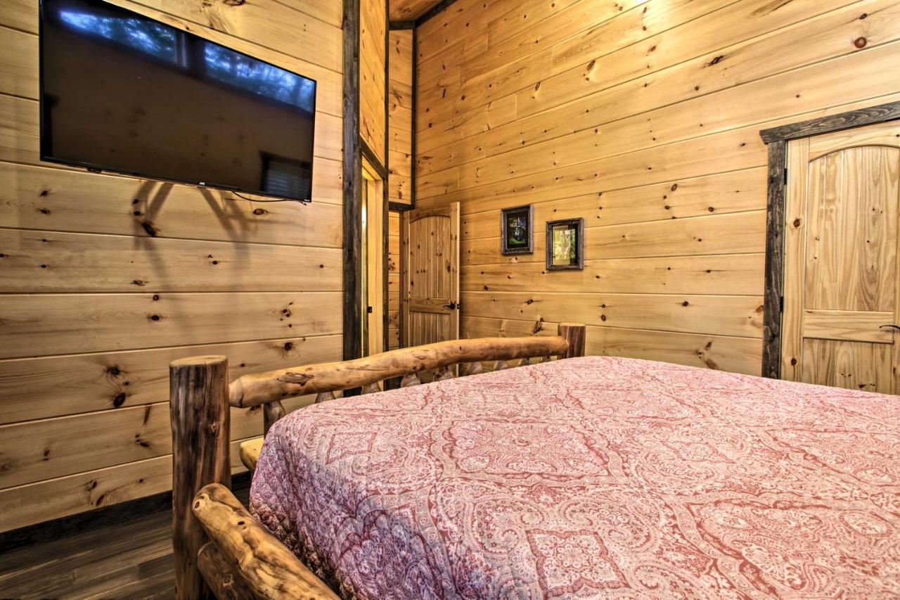 Luxe With Theater Less Than 2 Miles To * Gatlinburg