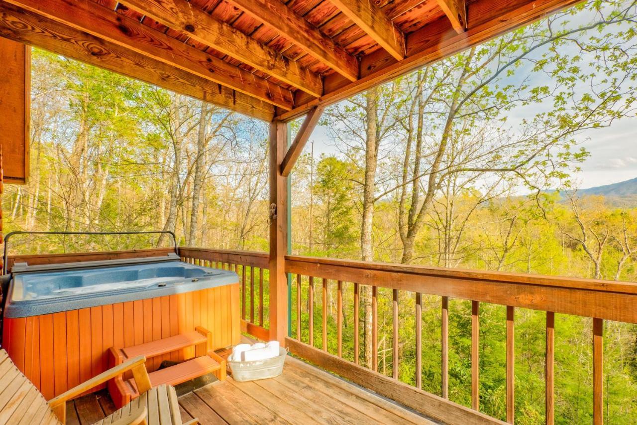 Unbridled Memories Luxury Log Cabin * Gatlinburg