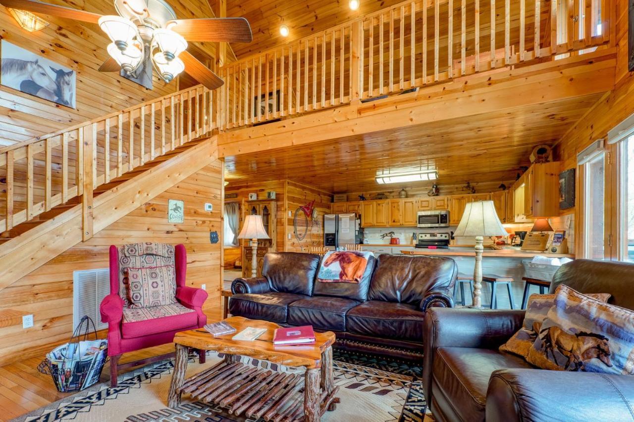 Unbridled Memories Luxury Log Cabin Holiday home *