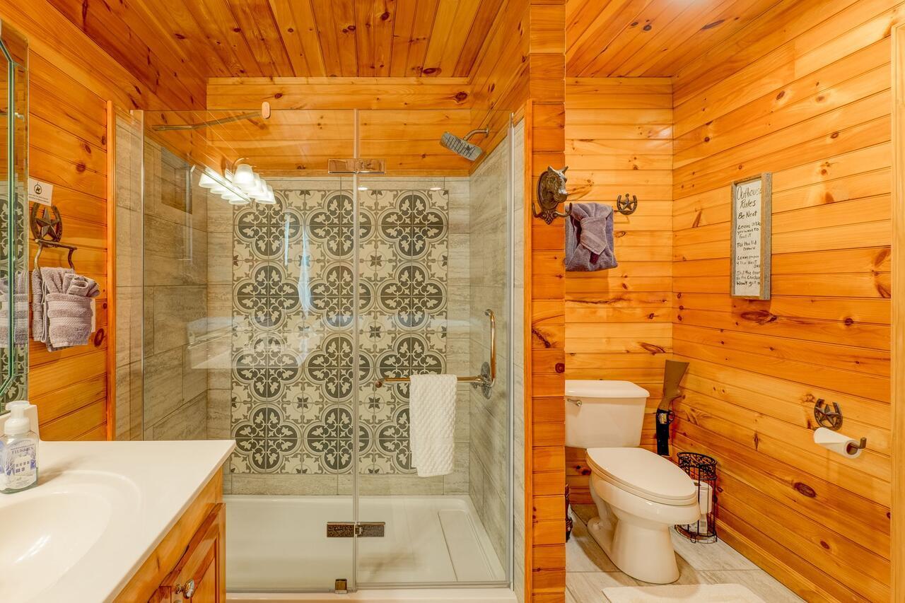 Unbridled Memories Luxury Log Cabin * Gatlinburg