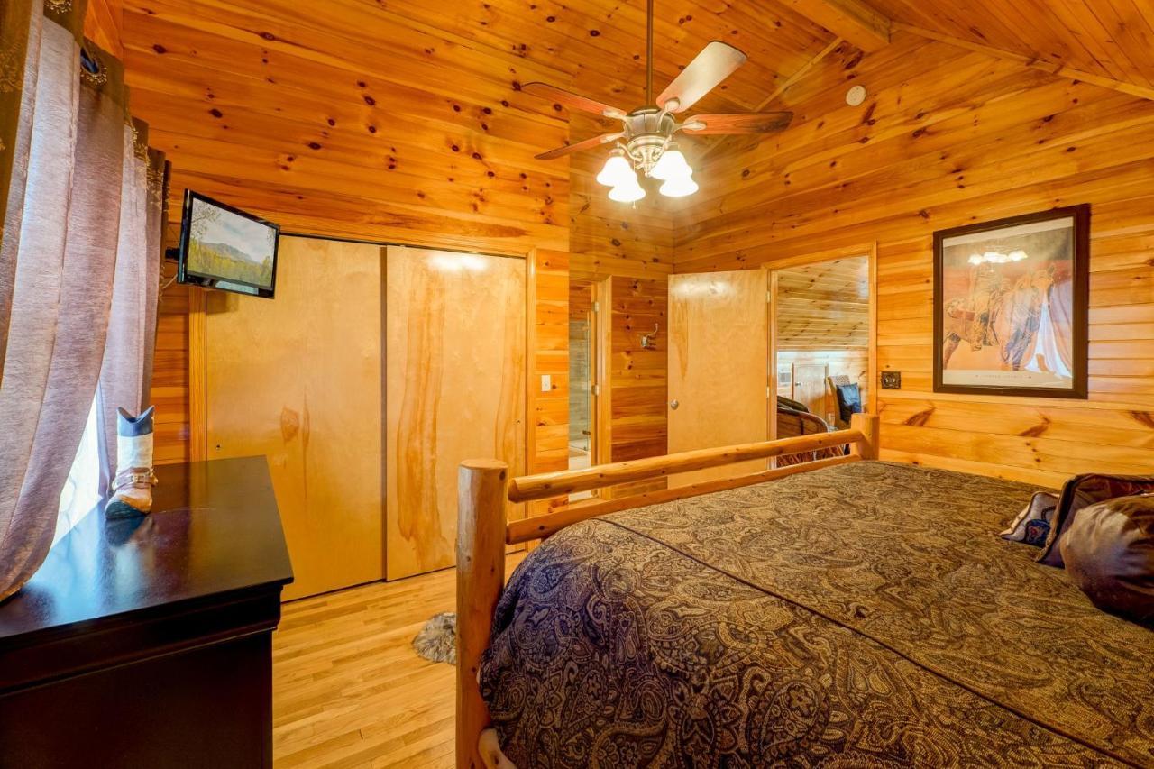 Unbridled Memories Luxury Log Cabin * Gatlinburg