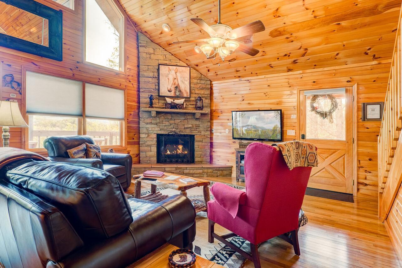 Holiday home Unbridled Memories Luxury Log Cabin