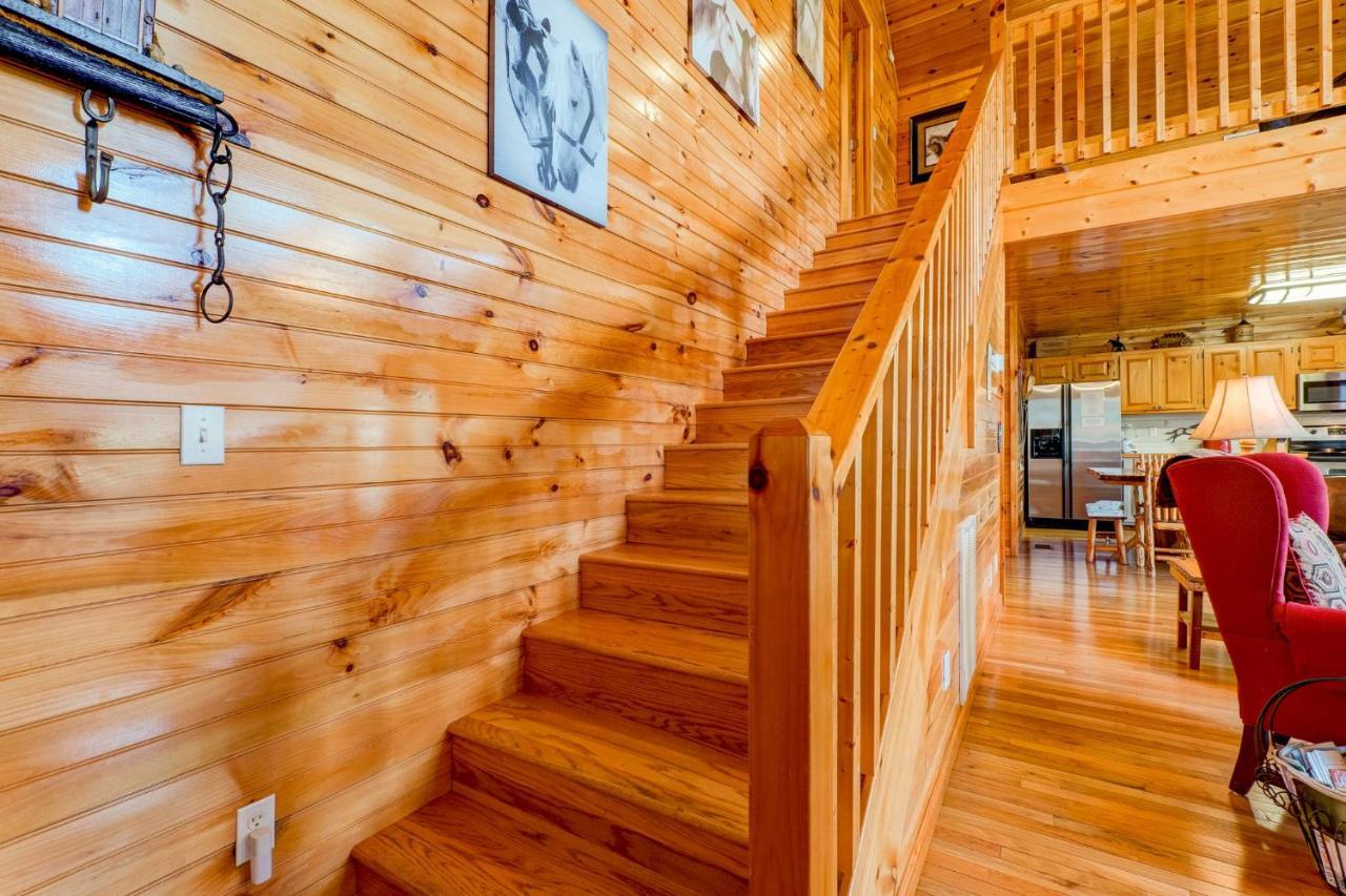 Unbridled Memories Luxury Log Cabin * Gatlinburg