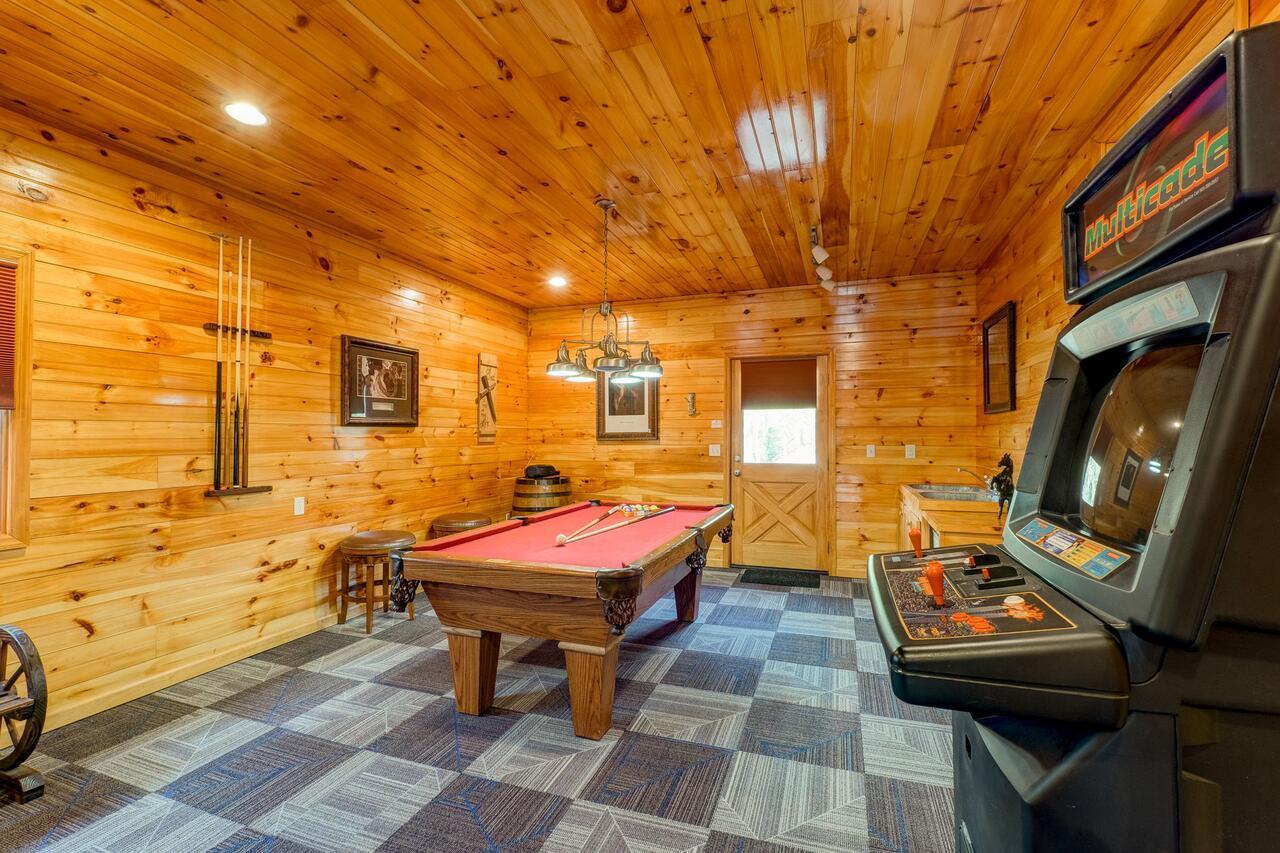 Unbridled Memories Luxury Log Cabin Holiday home *