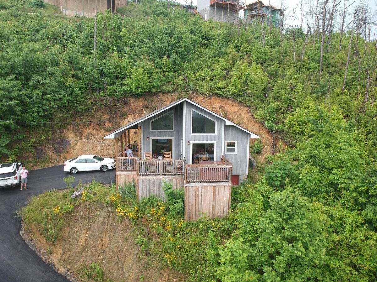 Love Nest Chalet *