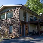 Happy Trails - Cobbly Nob Resort Home