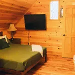 Ole Red Retreat - 10 Minutes To Gatlinburg & Great Smoky Mountains