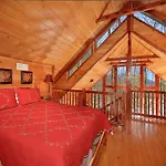 Smoky Mountain Romance Holiday Home