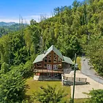 Luxurious 5Br W Amazing Views Gameroom Hot Tub Free Attraction Tickets