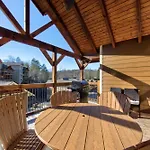 Aqua Paradise Chalet