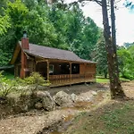 Grove Creek Cabin