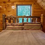 Summit Sanctuary Holiday Home