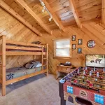 Irish Blessings- One-Bedroom Cabin