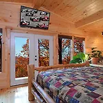 #820 Honeymoon Hideaway