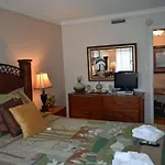The Summit #6301 - 3 Bedroom All Queens
