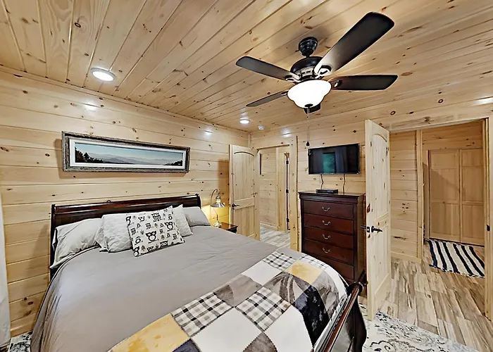 Mountain Wolf\'S Cabin