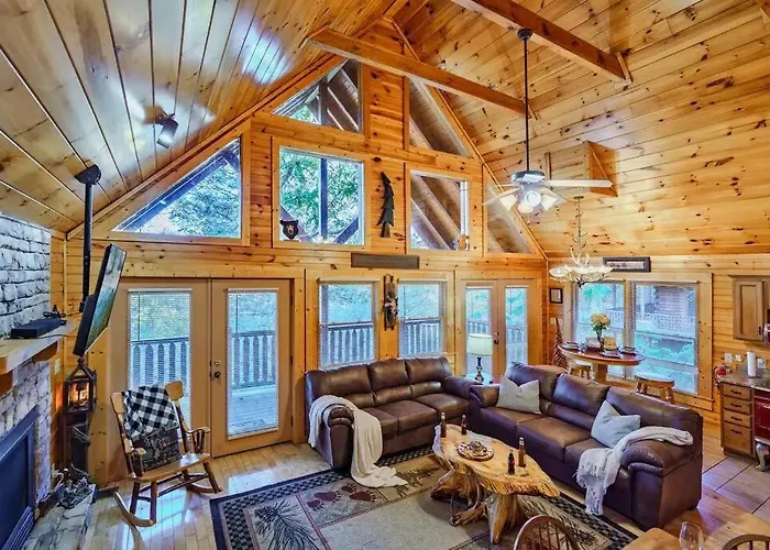 Stunning Mountain Cabin W/ Views