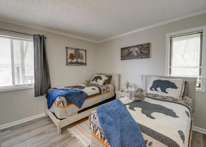 Cozy Gatlinburg Resort Condo With Pool Access!