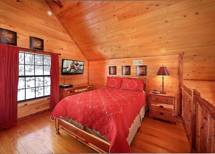 Smoky Mountain Romance Holiday Home