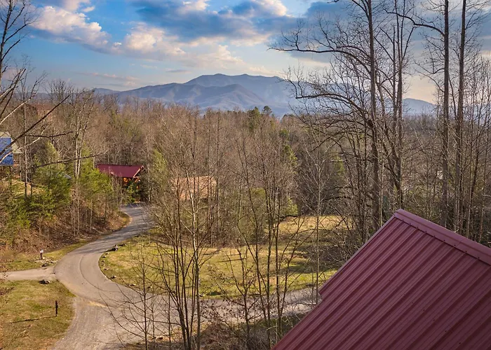Hilltop Hideaway Holiday Home