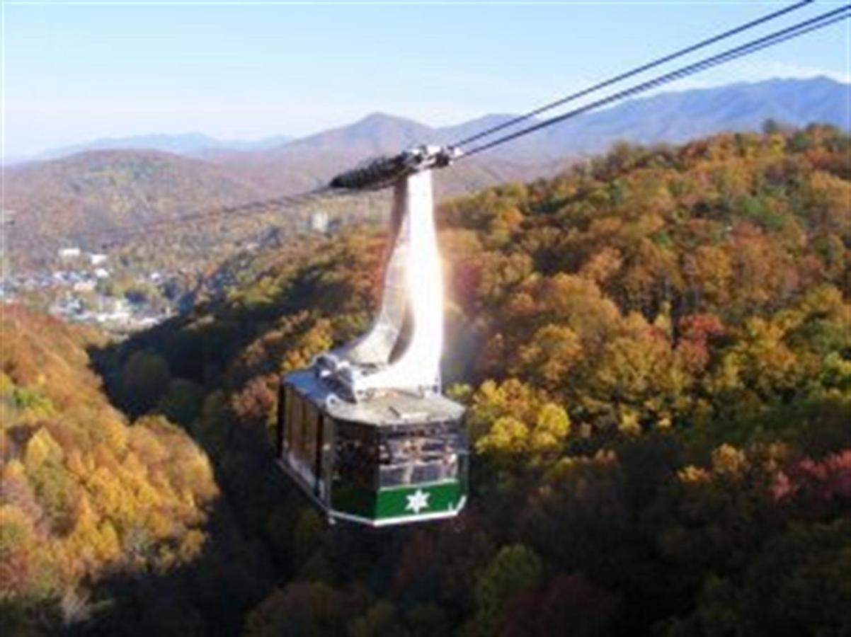 Chalet Mountain Springs Gatlinburg
