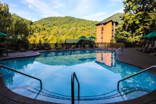 Westgate Smoky Mountains & Water Park Lodge