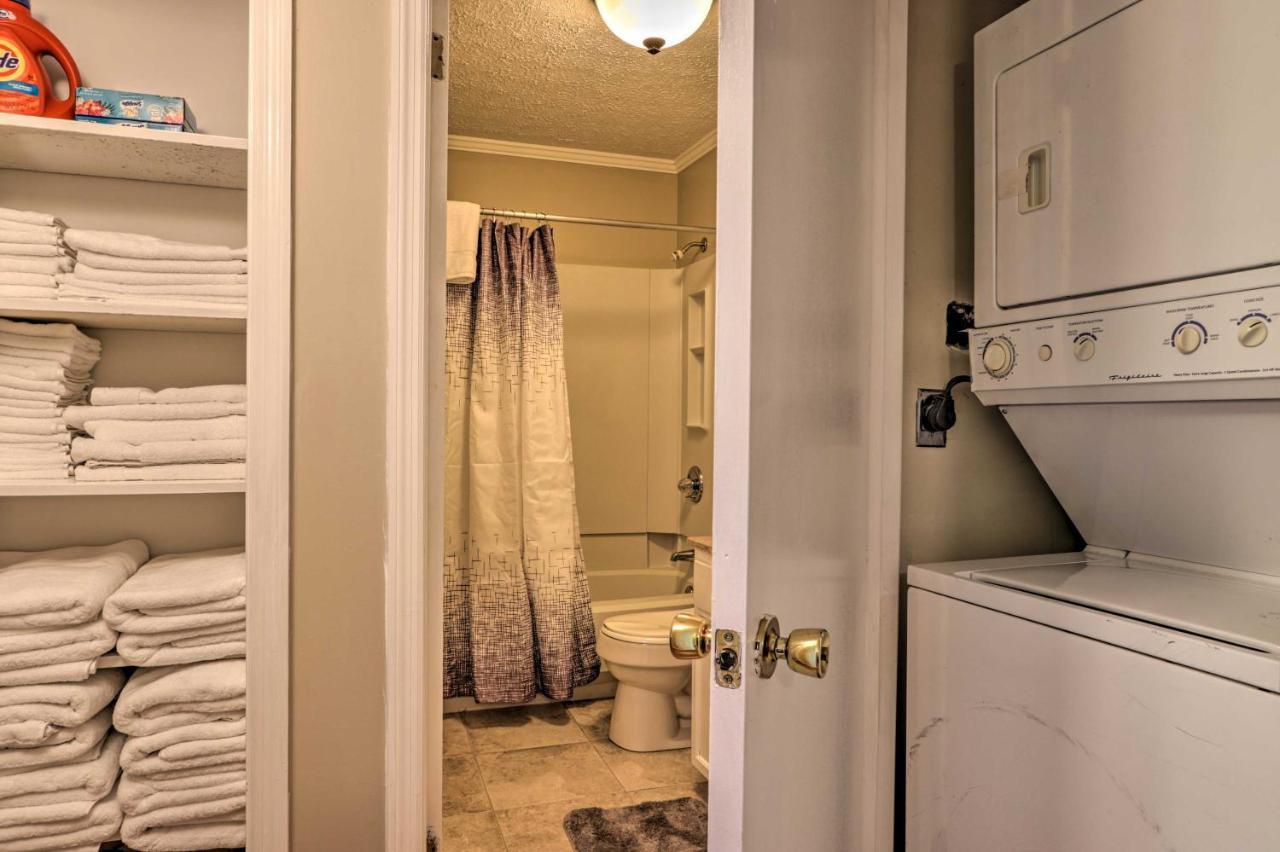 Cozy With Pool Access! Apartment