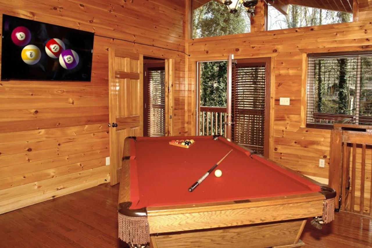 Laural Manor Located In Downtown Holiday home *