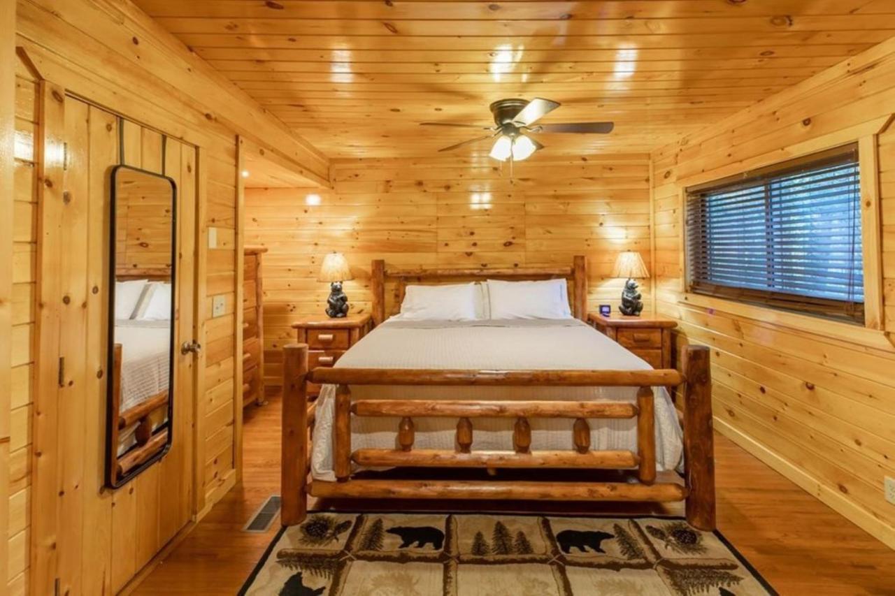 Holiday home Laural Manor Located In Downtown