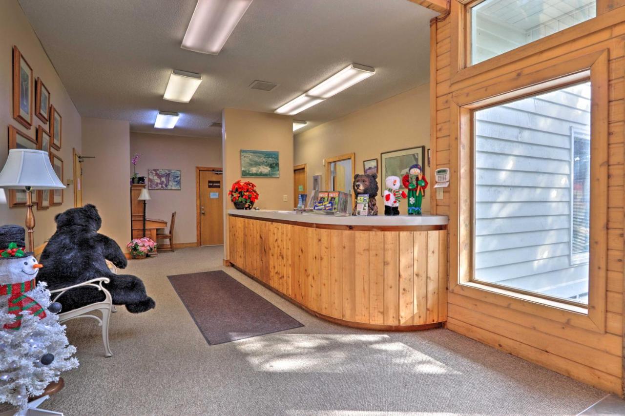 Unique Smokies Shack With Mountain-top View Apartment Gatlinburg