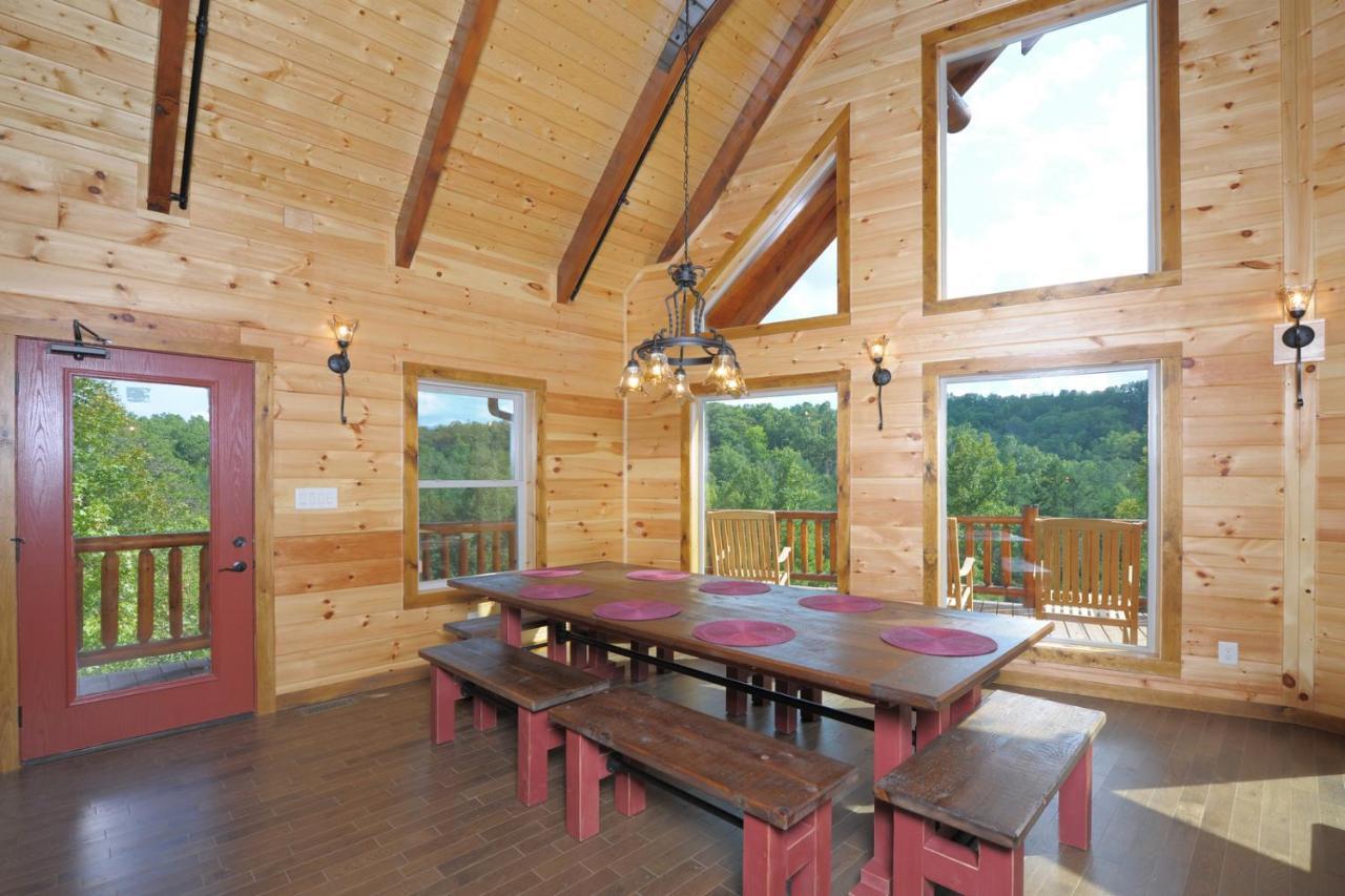 Ridge View Nature And Mountain View - Hot Tub - Firepit - Yard - Games Holiday home Gatlinburg