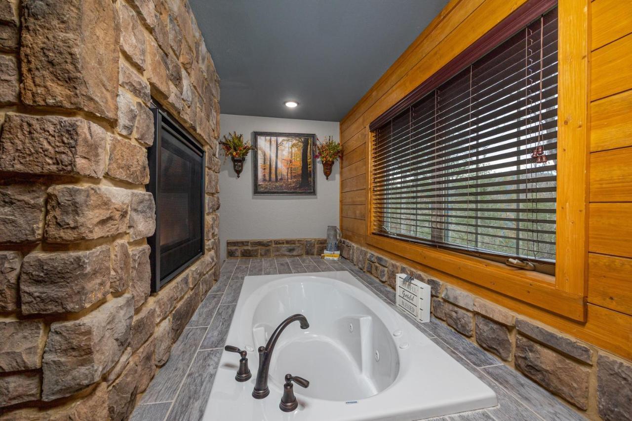 Holiday home Mountain Sunrise Pool *
