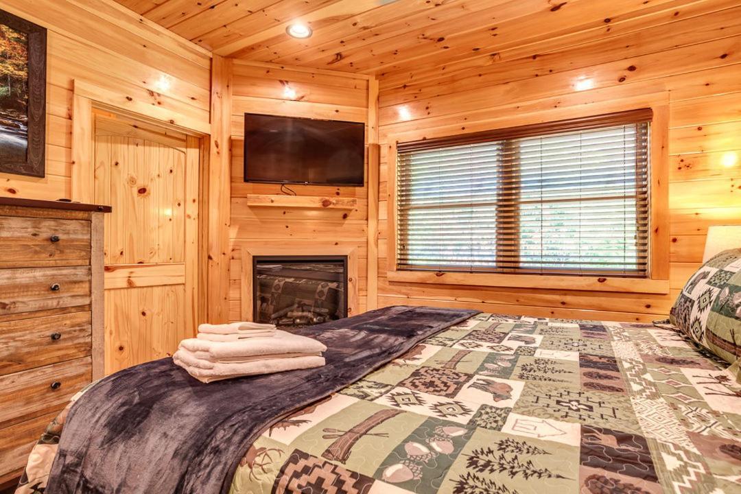 With Private Hot Tub By Staycating Gatlinburg