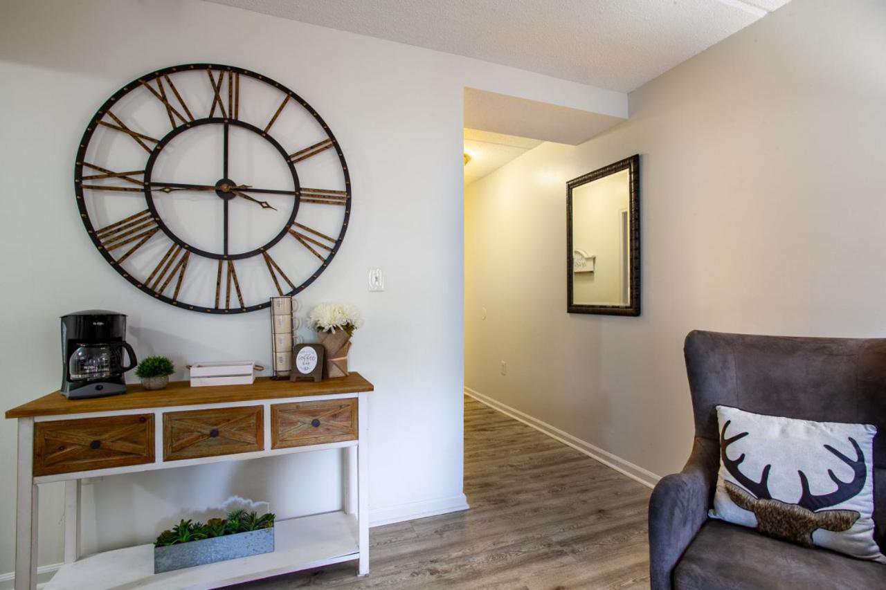 Timber Minutes From Downtown Holiday home Gatlinburg