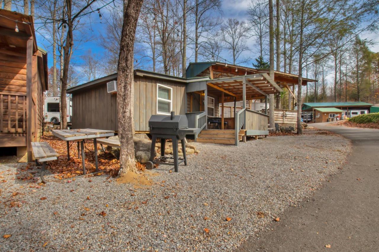 Arrow Creek Camp And