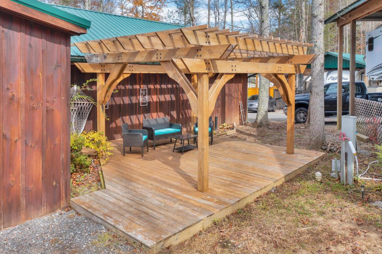 Arrow Creek Camp And 2* Gatlinburg