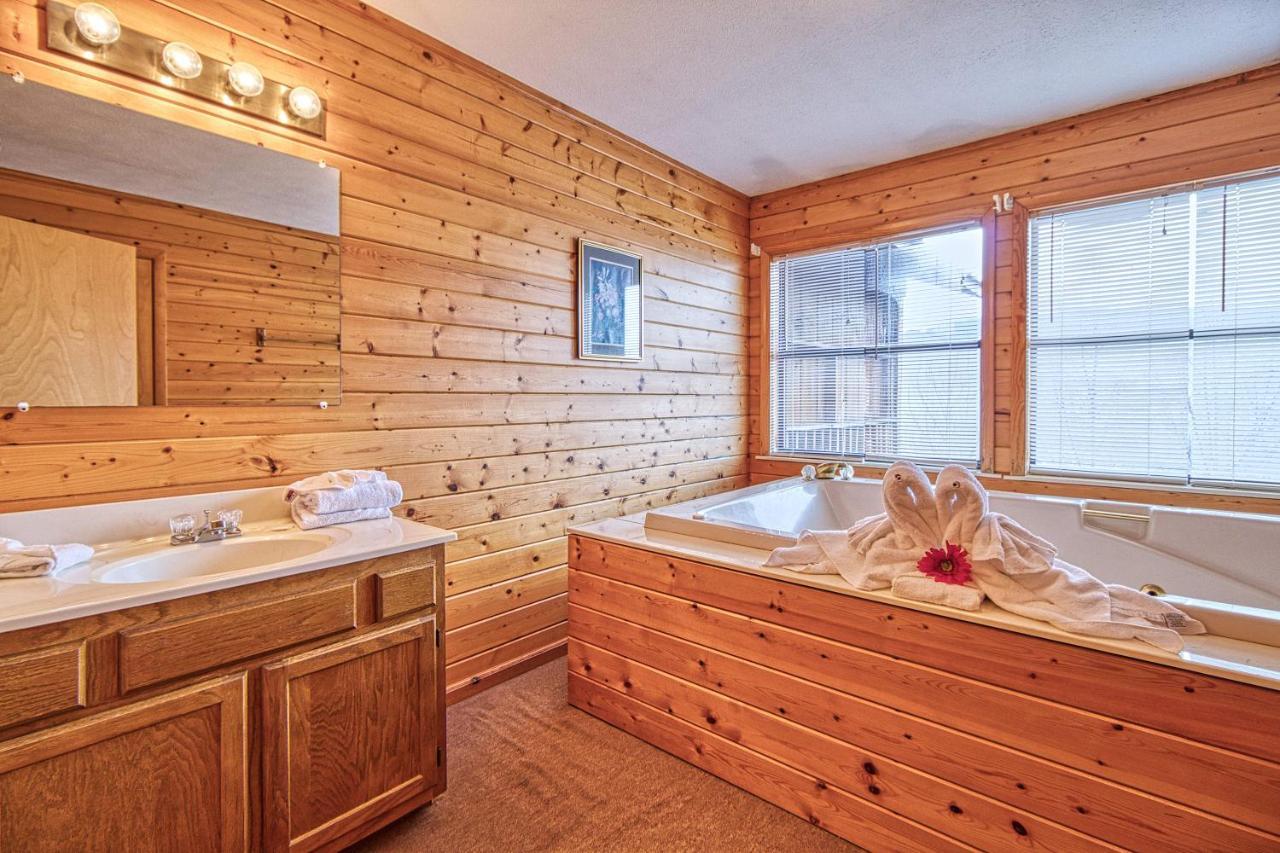 Holiday home Park View 2, 2 Bedrooms, Mountain View, Hot Tub, Sleeps 4