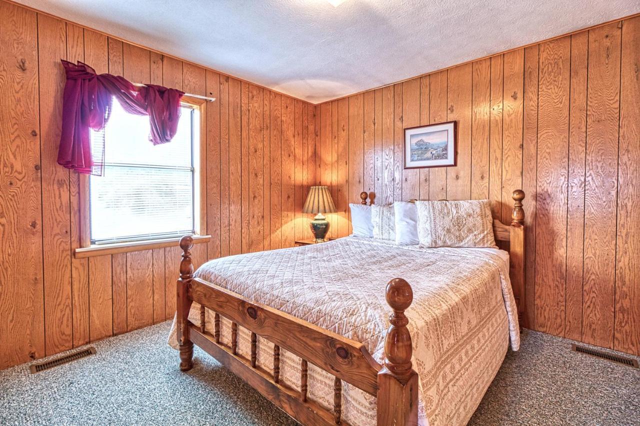 Park View 2, 2 Bedrooms, Mountain View, Hot Tub, Sleeps 4 *